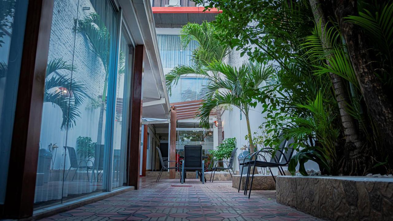 Buen Retiro Apart Hotel Santa Cruz de La Sierra Εξωτερικό φωτογραφία
