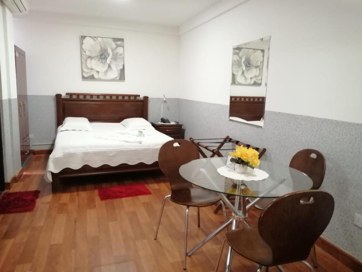 Buen Retiro Apart Hotel Santa Cruz de La Sierra Εξωτερικό φωτογραφία