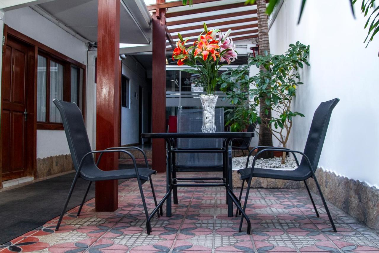Buen Retiro Apart Hotel Santa Cruz de La Sierra Εξωτερικό φωτογραφία