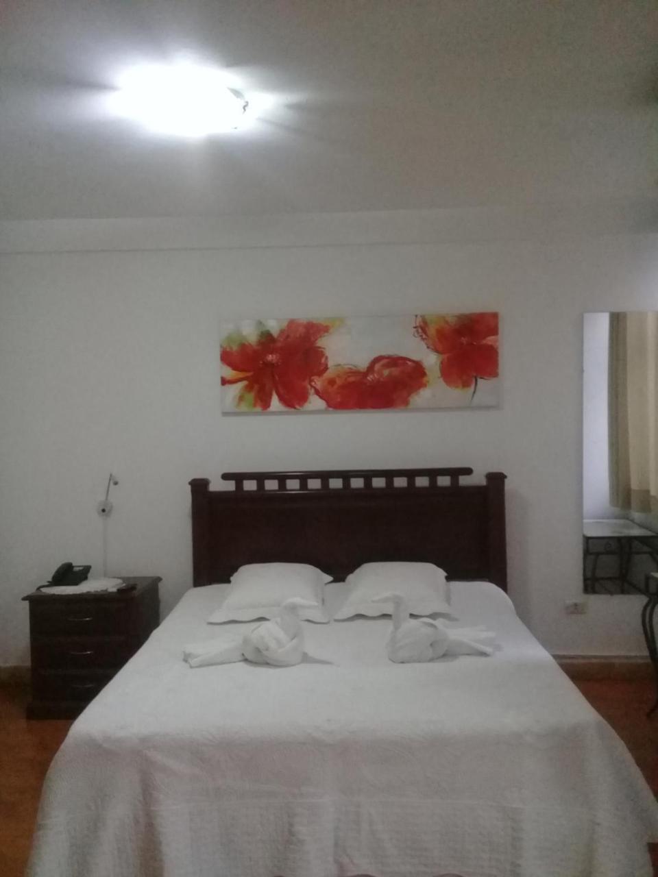 Buen Retiro Apart Hotel Santa Cruz de La Sierra Εξωτερικό φωτογραφία